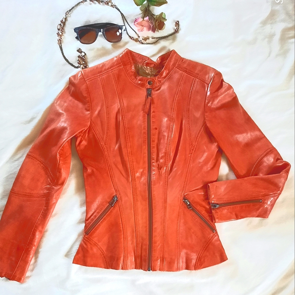 🍁 DANIER Orange Leather Jacket, Fitted, Soft